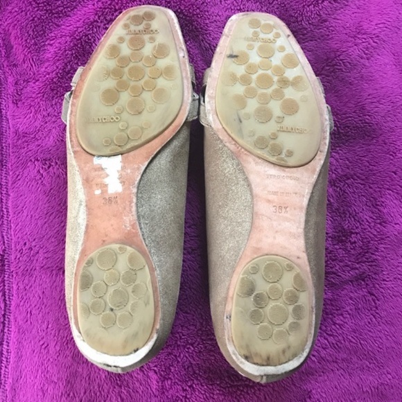 Jimmy Choo flats - a wardrobe staple! - Picture 4 of 4